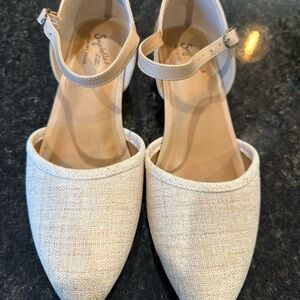 Seychelles Women's Cream Ankle Strap Flats